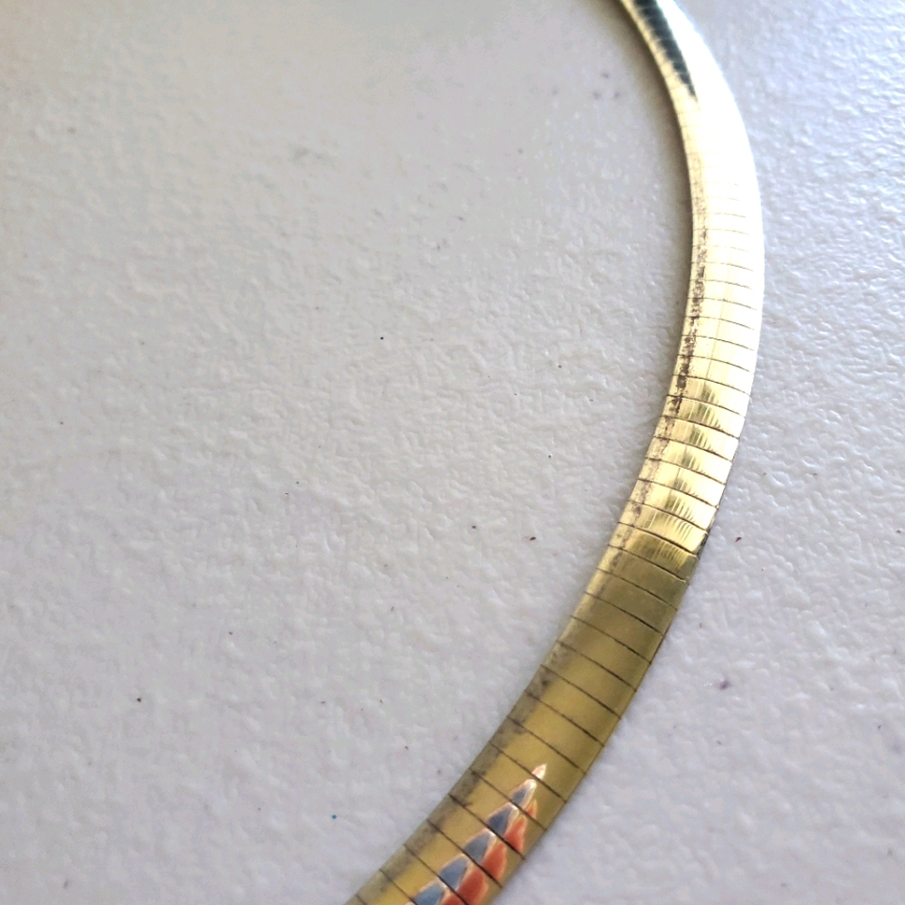 Necklace - Picture 2 of 7